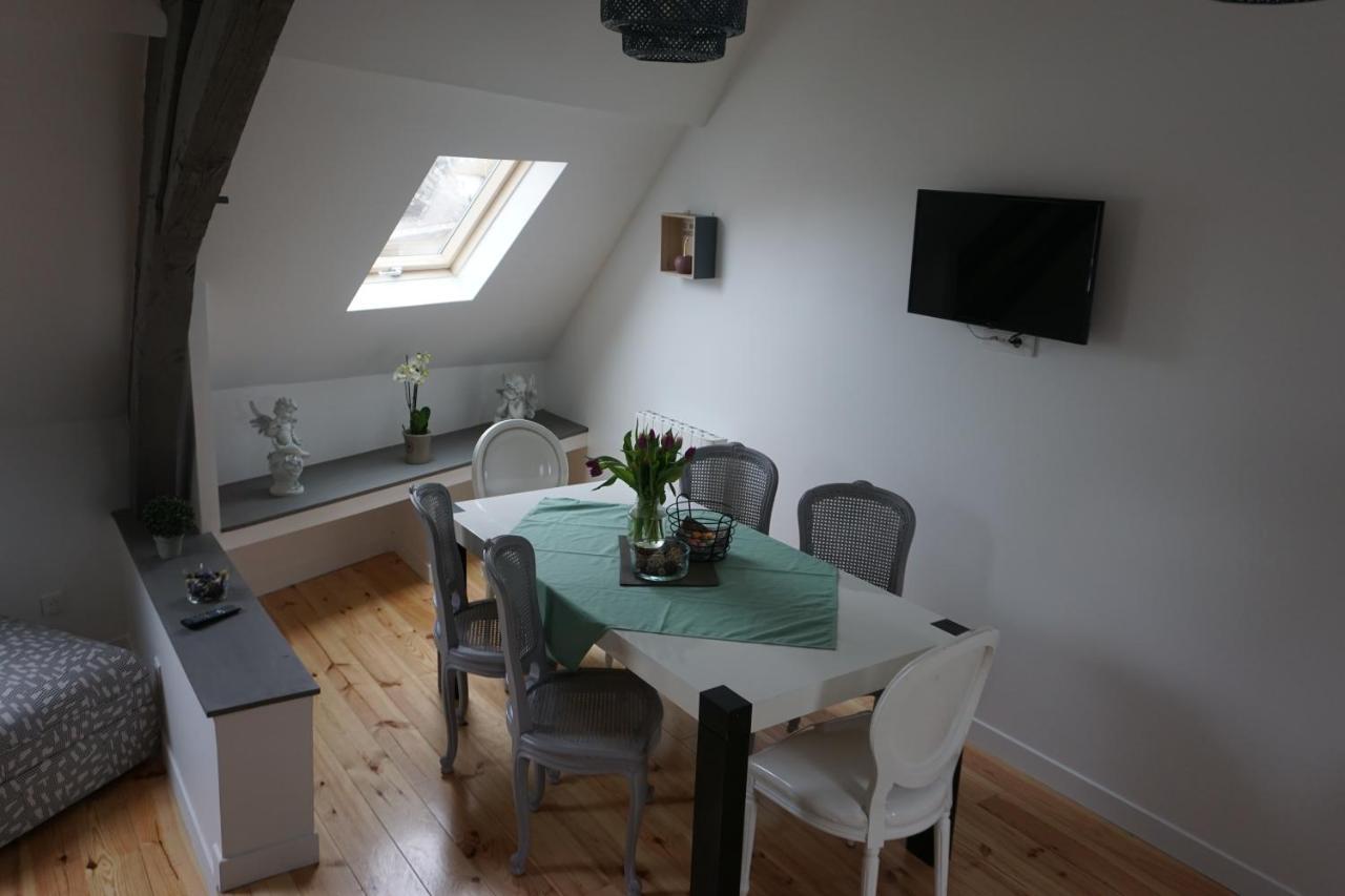 Les 3 Rois Apartment Romorantin-Lanthenay Exterior foto